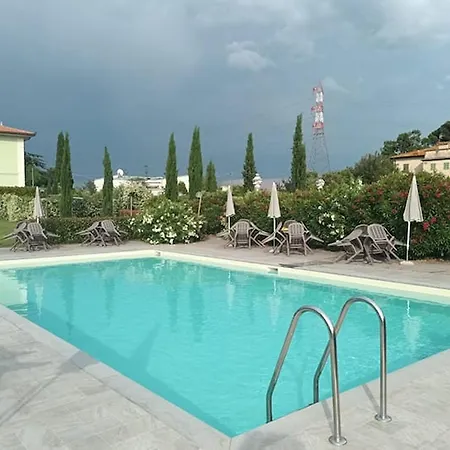 Manuela Flat Lägenhet *